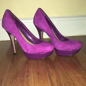 Magenta heels